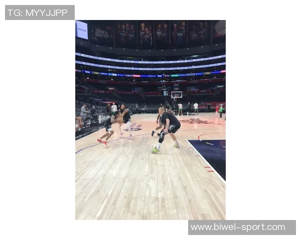 巴萨训练动态霍安加西亚复出在即孔德归队参与训练 巴萨训练动态霍安加西亚复出在即孔德归队参与训练