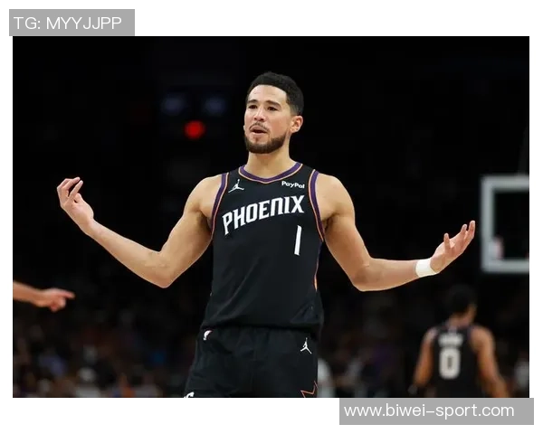 布克关键时刻失误频频21投仅中9分数难救主球队失利 布克关键时刻失误频频21投仅中9分数难救主球队失利